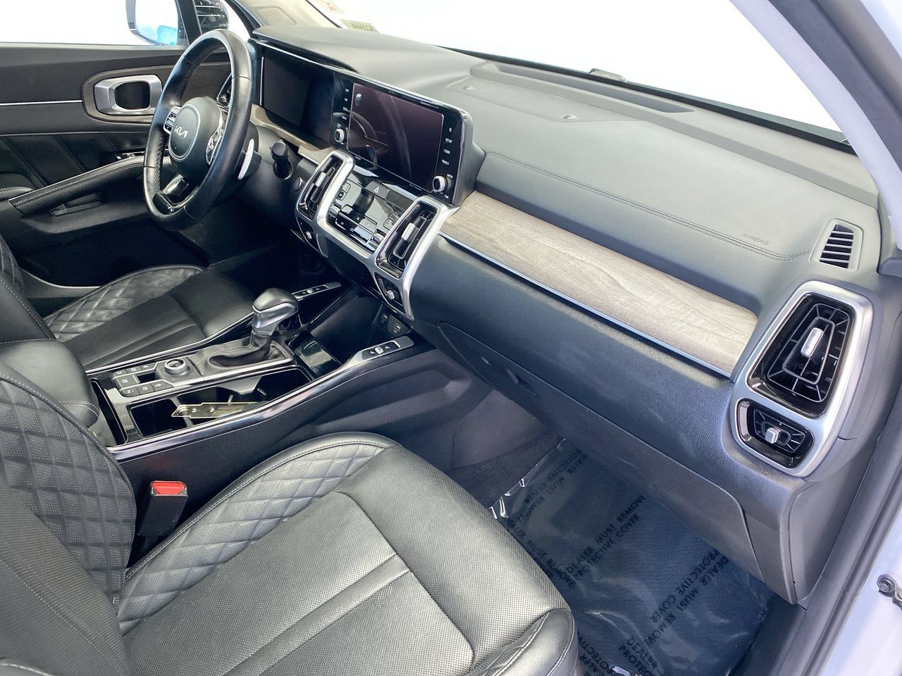 Certified 2022 Kia Sorento SX Prestige AWD/4WD image 31