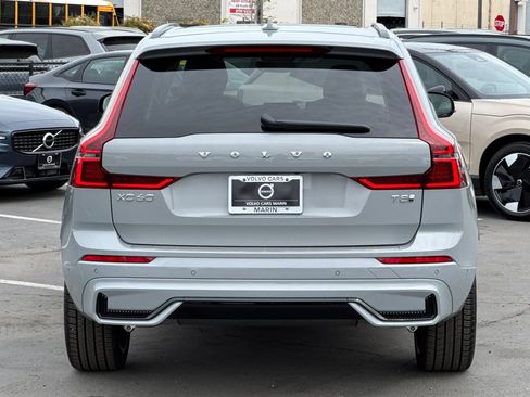 New 2026 Volvo XC60 T8 Ultra w/ Protection Package Premier AWD/4WD image 7