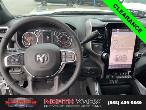 New 2026 RAM 2500 Big Horn AWD/4WD image 8