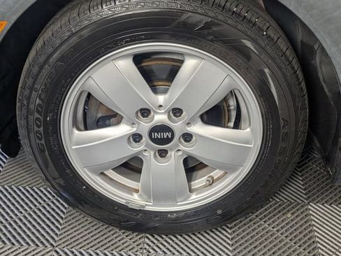 Used 2017 MINI Cooper 2-Door Hardtop FWD image 8