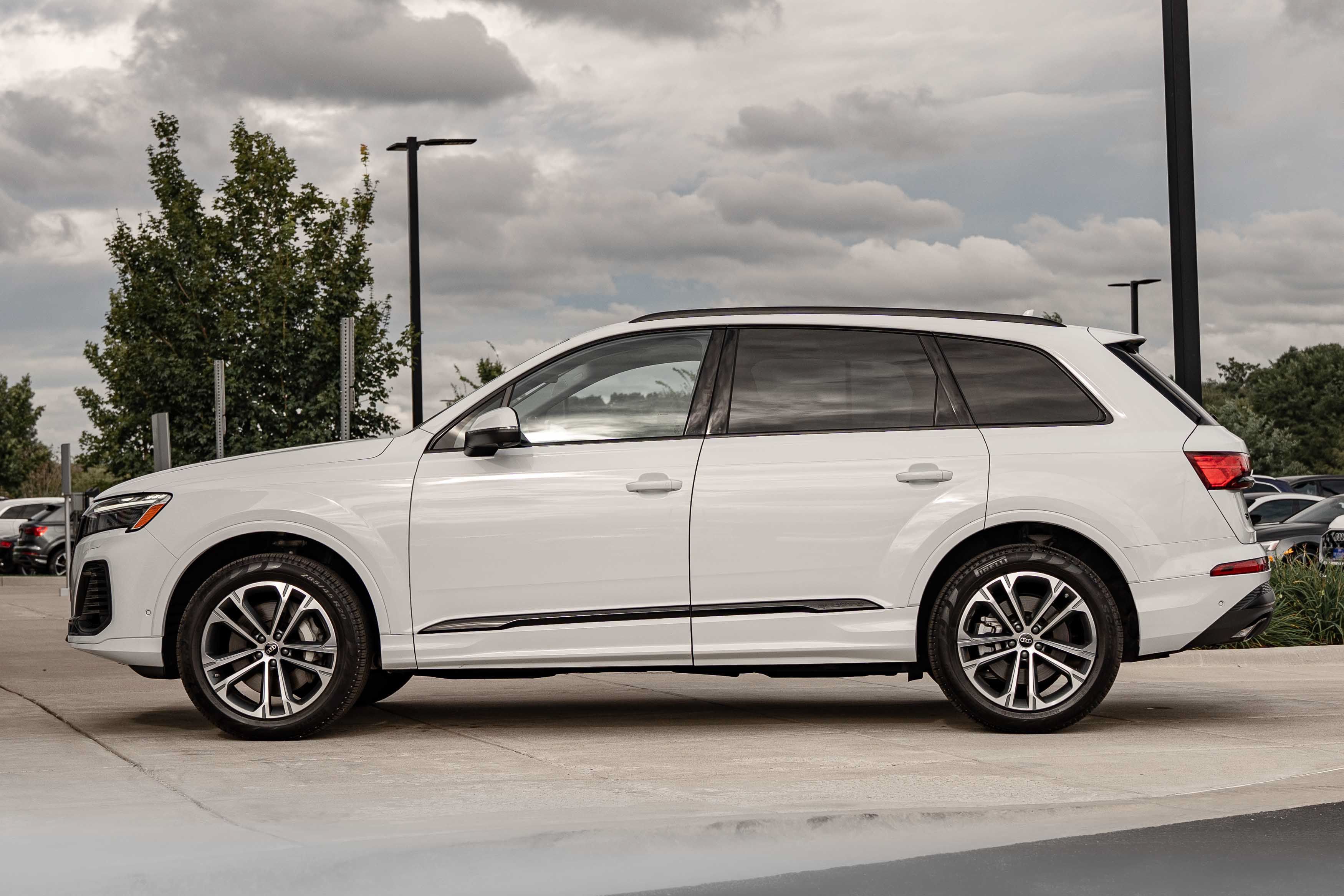 Certified 2026 Audi Q7 3.0T Premium AWD/4WD image 6