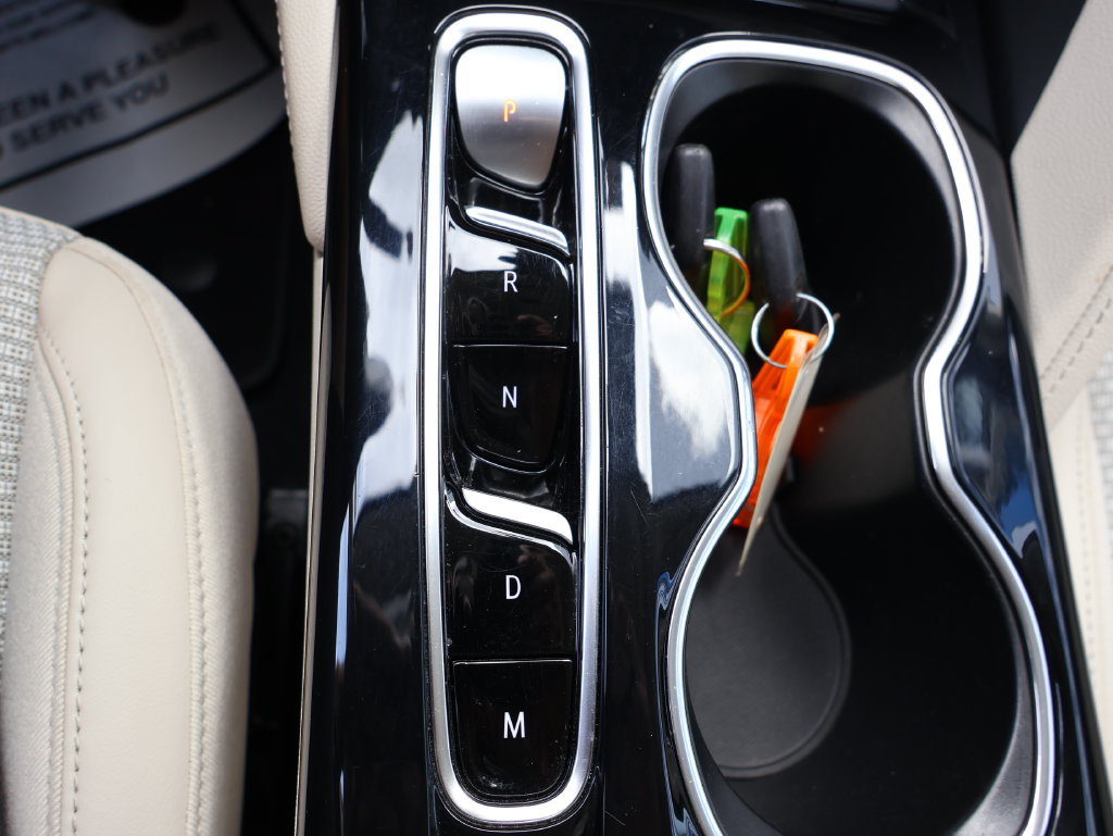 Certified 2023 Buick Envision Preferred FWD image 23