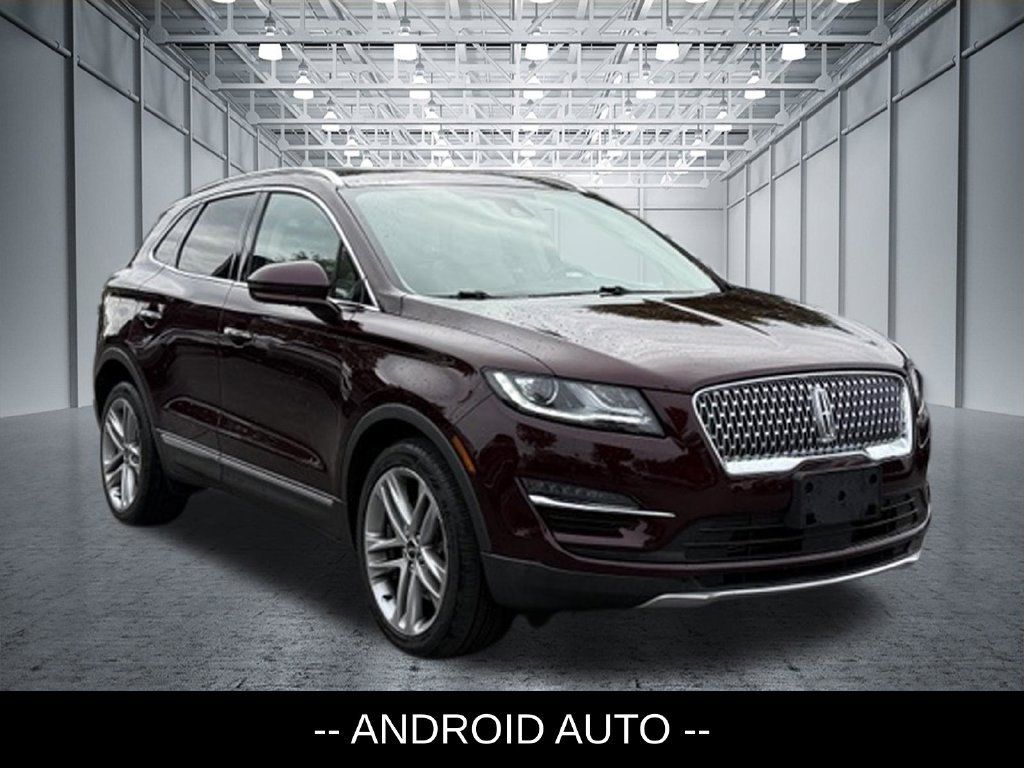 Used 2019 Lincoln MKC Reserve w/ MKC Climate Package AWD/4WD image 4