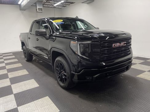 Used 2024 GMC Sierra 1500 Elevation image 6