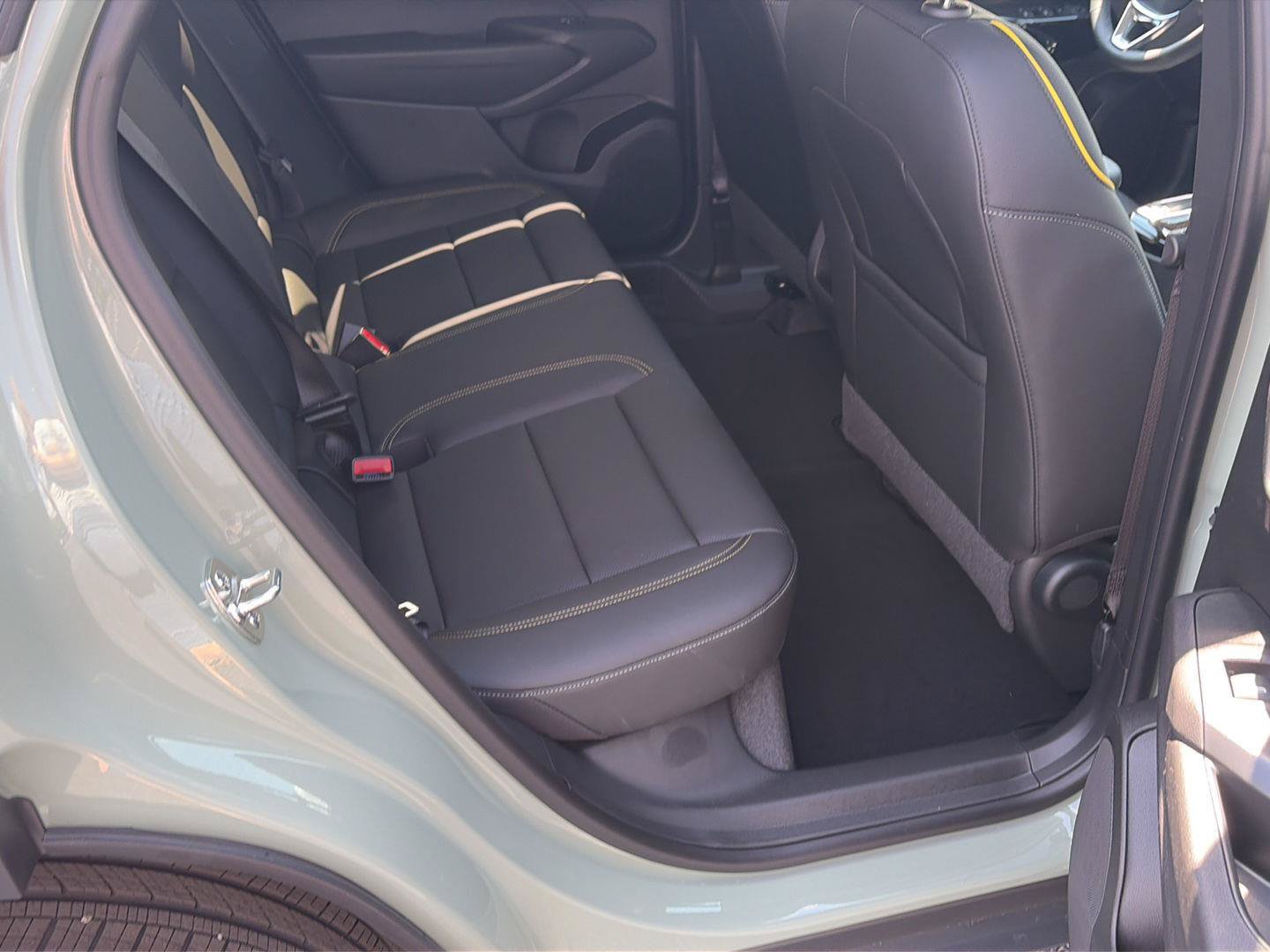 New 2026 Chevrolet Trax ACTIV w/ Driver Confidence Package FWD image 15