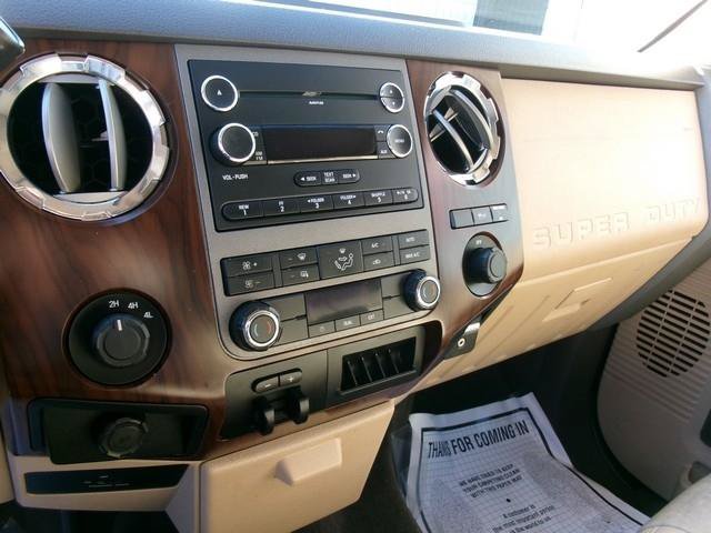 Used 2011 Ford F250 Lariat w/ Snow Plow Prep Pkg AWD/4WD image 11