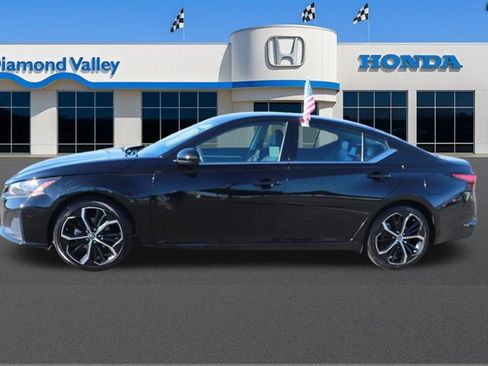 Used 2024 Nissan Altima 2.5 SR image 6