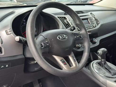 Used 2015 Kia Sportage LX FWD image 25