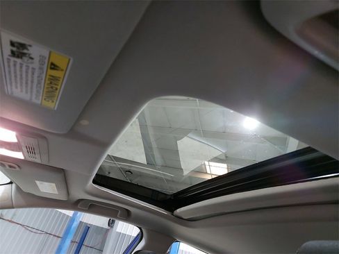 Used 2018 Honda Civic EX image 28