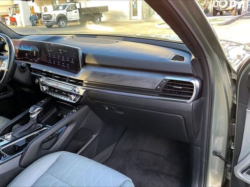 Used 2024 Kia Telluride SX Prestige X-Pro AWD/4WD image 23