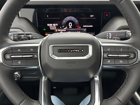 New 2026 GMC Yukon Denali w/ Sun & Power Step Package image 25