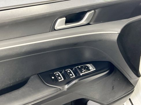 Used 2022 Kia K5 GT-Line image 18