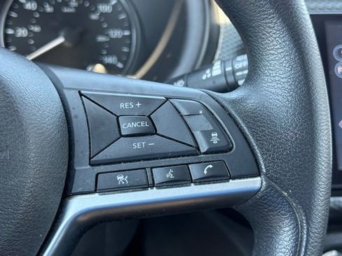 Used 2023 Nissan Kicks SV FWD image 23