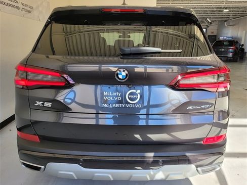 Used 2021 BMW X5 xDrive40i w/ Premium Package 2 image 5