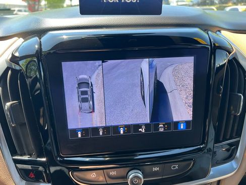 Used 2023 Chevrolet Traverse Premier w/ LPO, Floor Liner Package AWD/4WD image 42
