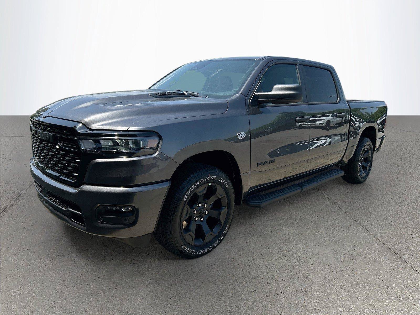 New 2026 RAM 1500 Express AWD/4WD image 8