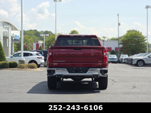 Used 2023 Chevrolet Silverado 1500 LTZ w/ LTZ Premium Package AWD/4WD image 6