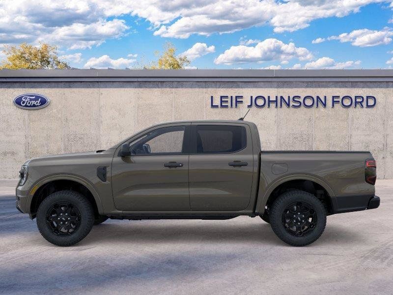 New 2026 Ford Ranger XLT w/ Black Appearance Package RWD image 3