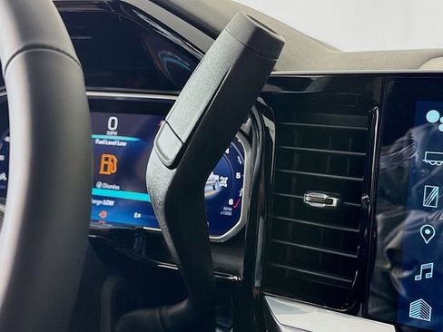 New 2026 Chevrolet Silverado 1500 LT w/ Z71 Off-Road Package image 18