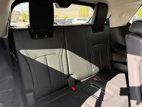 Used 2025 INFINITI QX60 Luxe w/ Vision Package AWD/4WD image 23