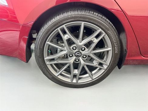 Used 2024 Nissan Altima 2.0 SR FWD image 37
