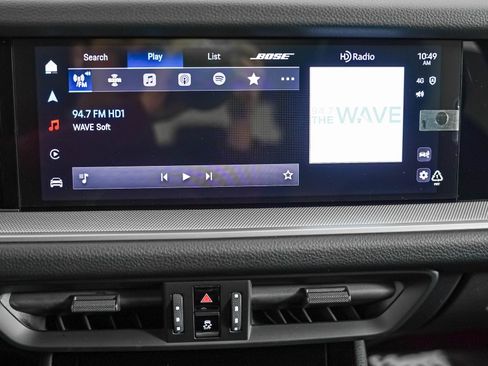 Certified 2025 Porsche Cayenne AWD/4WD image 22