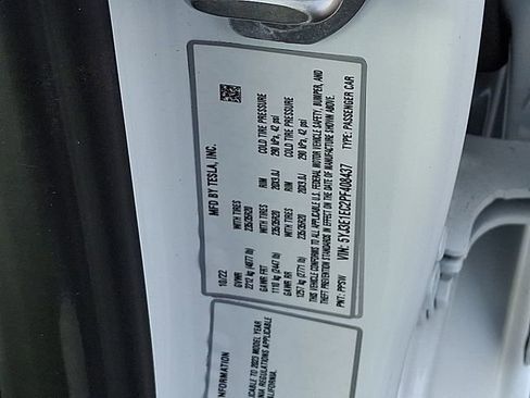 Used 2023 Tesla Model 3 Performance image 38