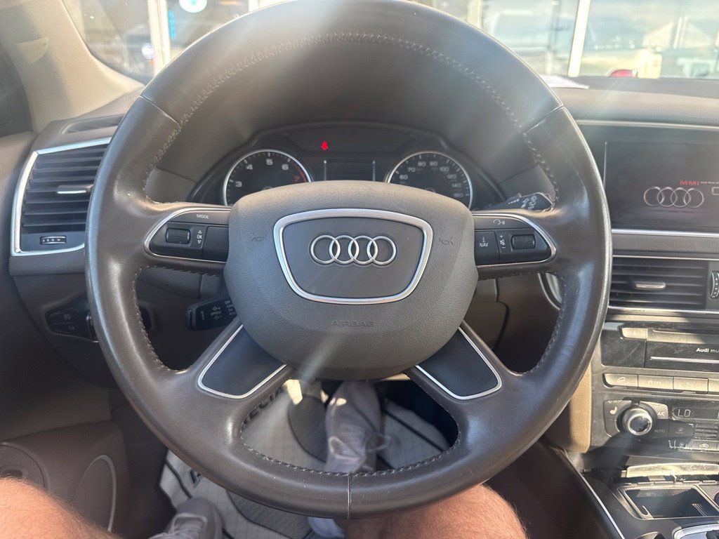 Used 2017 Audi Q5 2.0T Premium Plus w/ Technology Package AWD/4WD image 21