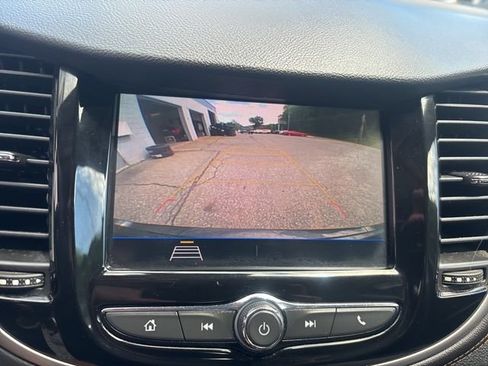 Used 2020 Chevrolet Trax LS FWD image 14