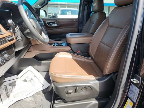 Used 2024 Chevrolet Tahoe High Country AWD/4WD image 22