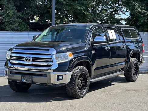 Used 2017 Toyota Tundra 1794 Edition AWD/4WD image 6