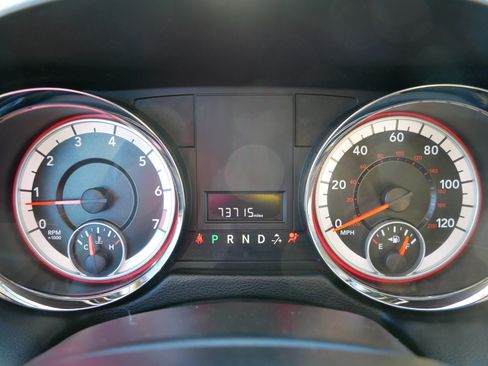 Used 2014 Dodge Grand Caravan SE w/ Quick Order Package 29E SE image 21