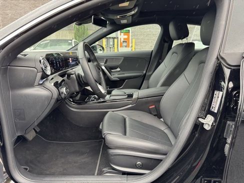 Used 2025 Mercedes-Benz CLA 250 4MATIC image 12