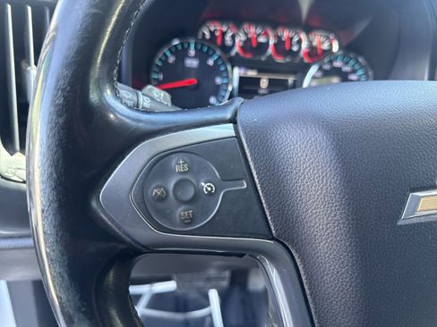 Used 2015 Chevrolet Silverado 1500 LT AWD/4WD image 12