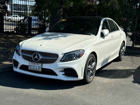 Used 2021 Mercedes-Benz C 300 4MATIC Sedan image 2
