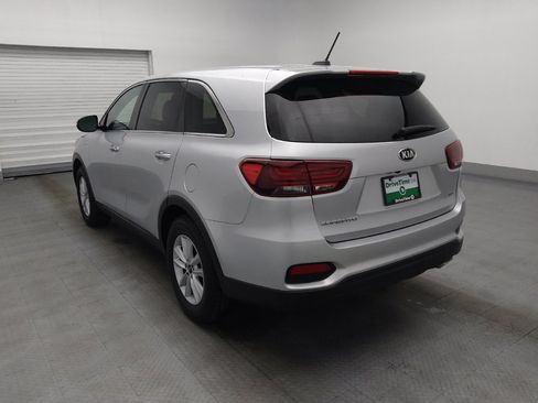 Used 2020 Kia Sorento LX FWD image 5