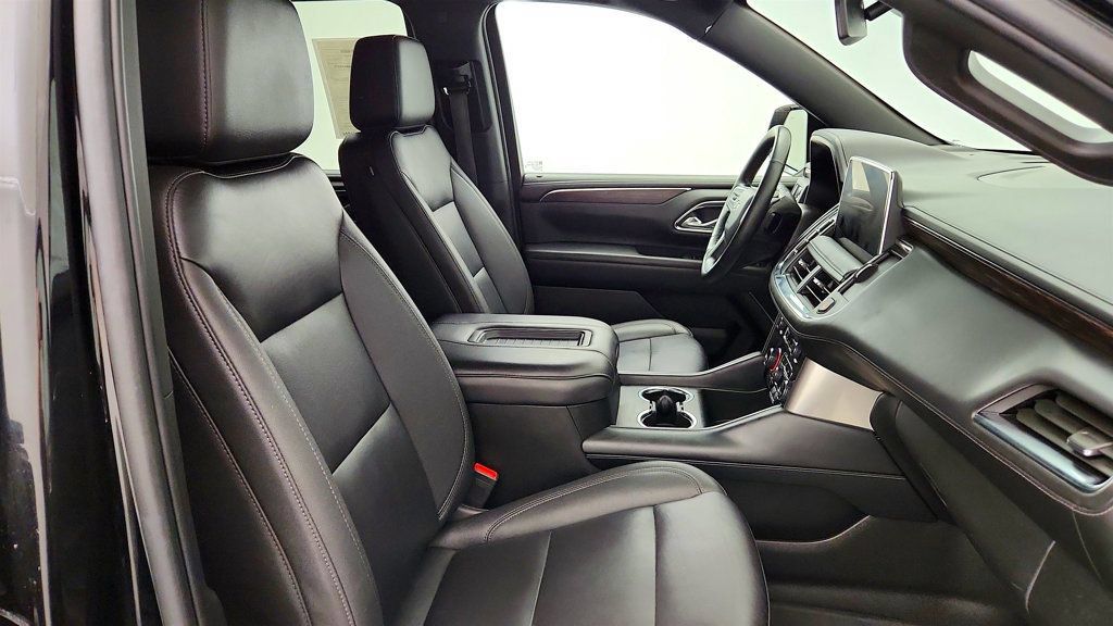 Used 2023 Chevrolet Tahoe Z71 w/ Luxury Package AWD/4WD image 26