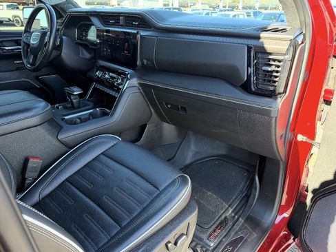 Used 2023 GMC Sierra 1500 AT4X image 25