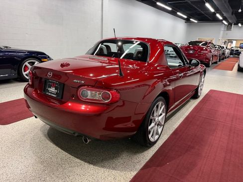 Used 2012 MAZDA MX-5 Miata Grand Touring w/ Premium Pkg RWD image 52