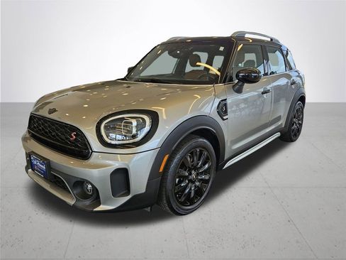 Used 2023 MINI Cooper Countryman S w/ Signature Upholstery Package FWD image 2