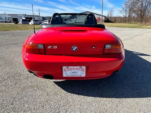 Used 1998 BMW Z3 2.8 RWD image 7