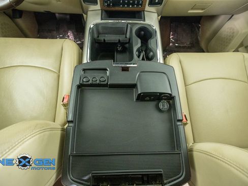 Used 2017 RAM 2500 Laramie w/ Convenience Group AWD/4WD image 32