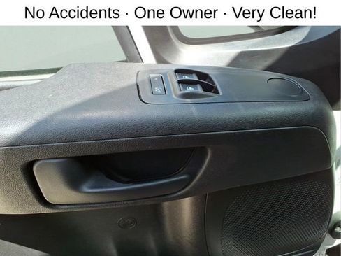 Used 2023 RAM ProMaster 2500 FWD image 11
