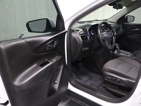 Used 2022 Chevrolet Equinox LT AWD/4WD image 11