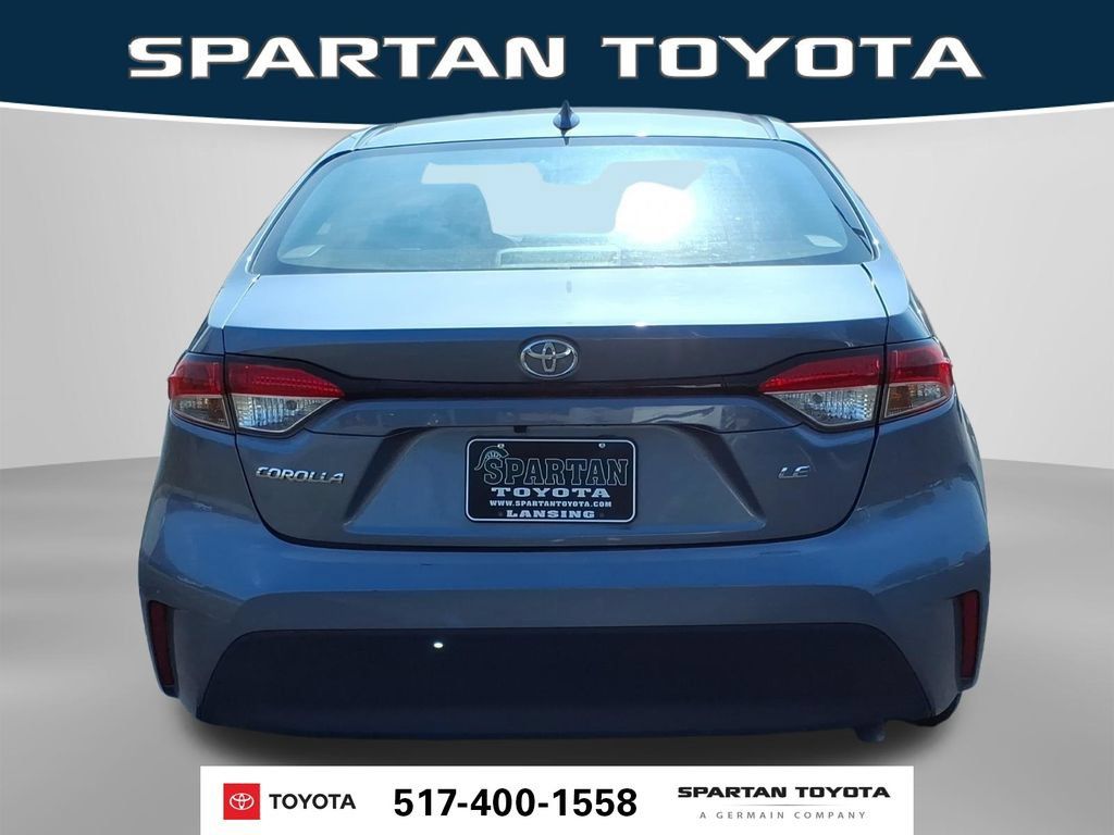 Used 2024 Toyota Corolla LE FWD image 8