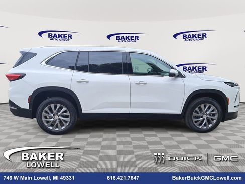 New 2026 Buick Enclave Preferred image 4