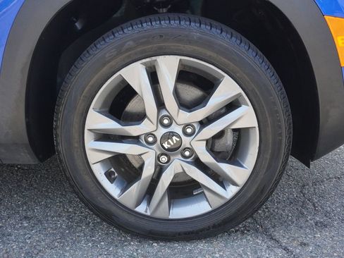 Used 2021 Kia Seltos S AWD/4WD image 20