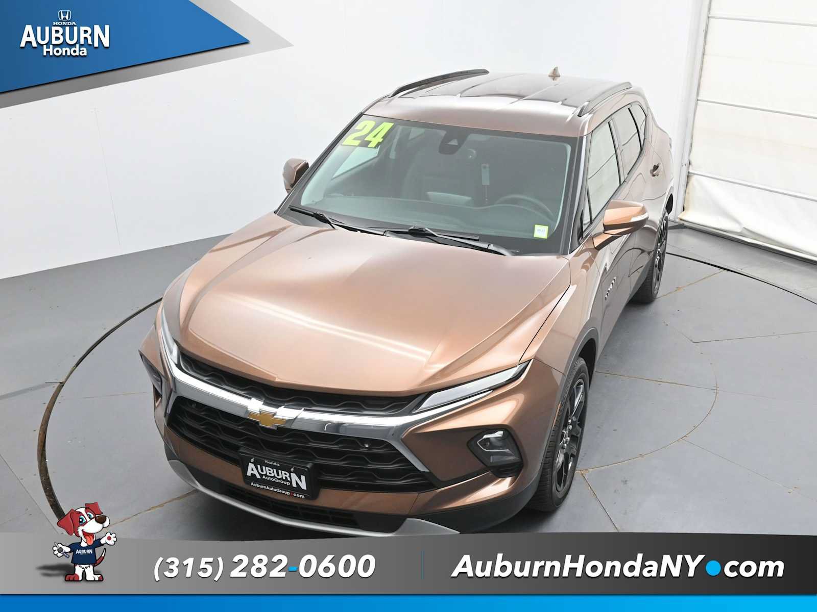 Used 2024 Chevrolet Blazer LT AWD/4WD image 35