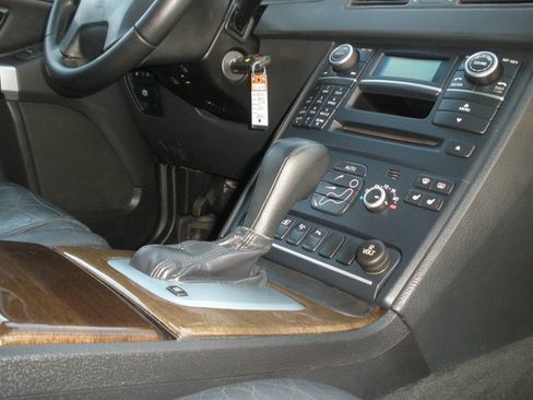 Used 2012 Volvo XC90 3.2 image 32