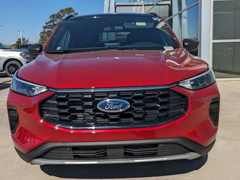 New 2025 Ford Escape ST-Line w/ Equipment Group 301A image 8